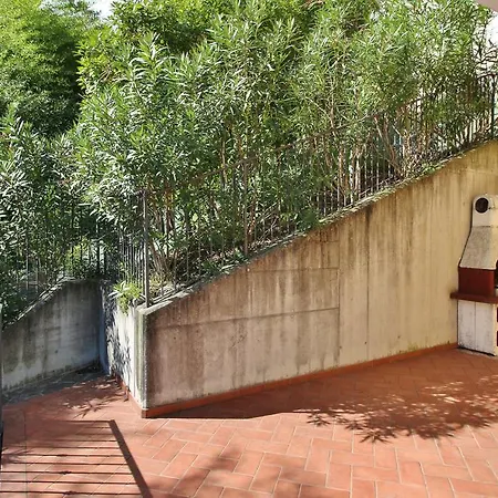 Residenza Vercana Apartments * Vercana