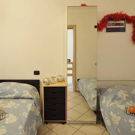 Residenza Vercana Apartments Daire